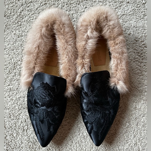Shoes - RARE FIND Genuine Fur Slipper